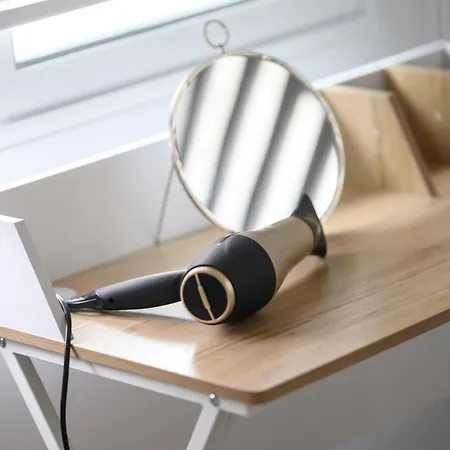 דירה Bright 2br By Pedieos Park, Near Old Town