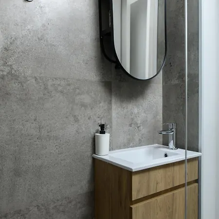 Bright 2br By Pedieos Park, Near Old Town * ניקוסיה