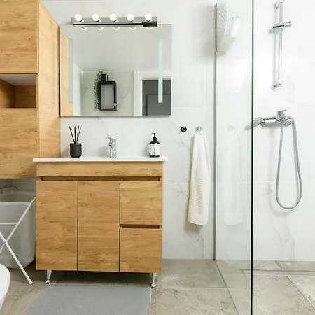 Apartmán Bright 2br By Pedieos Park, Near Old Town Nikósie