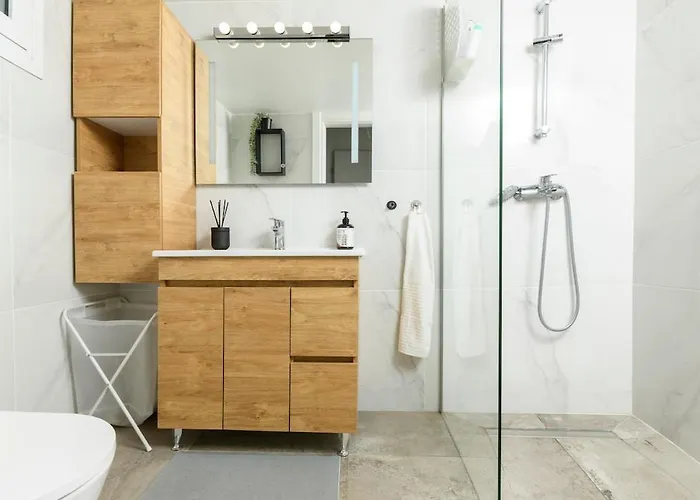 Apartment Bright 2br By Pedieos Park, Near Old Town Nicosia