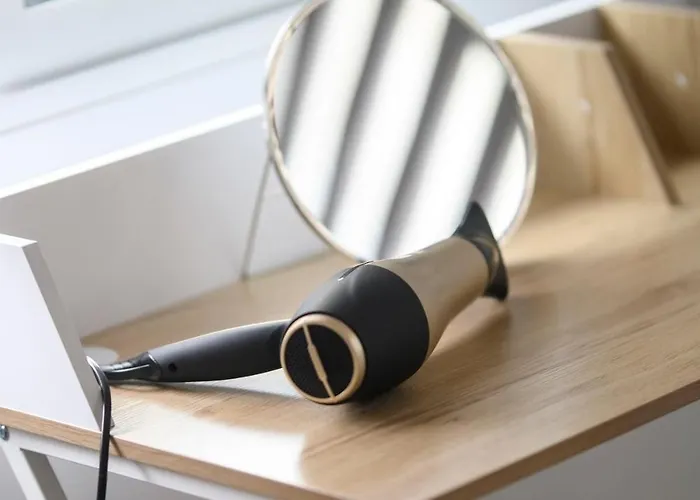 Appartamento Bright 2br By Pedieos Park, Near Old Town